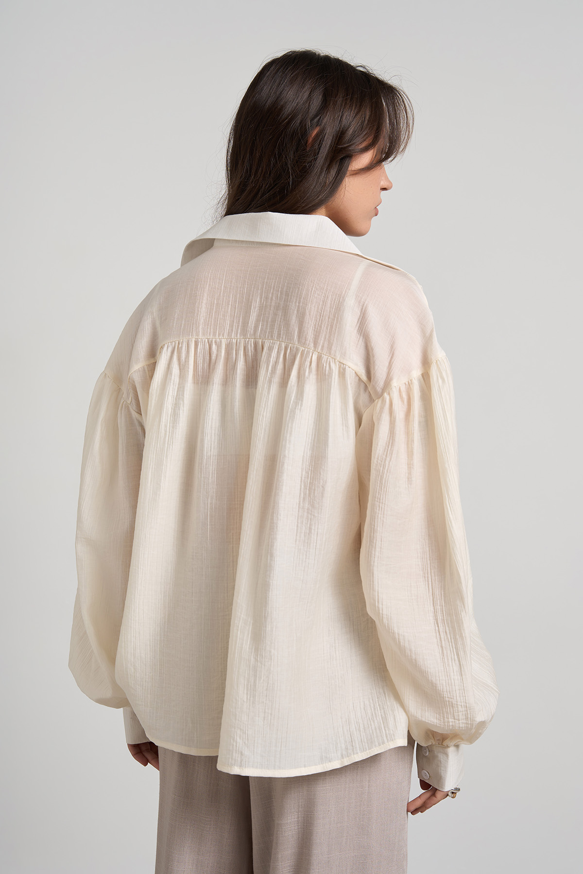 Картинка Блуза бежева